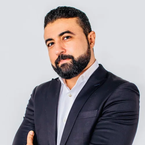 Amine Sadik headshot